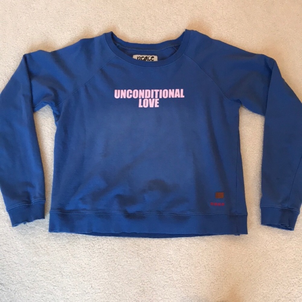 Peace love world sweatshirt